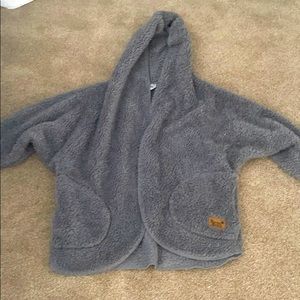 Nordic beach, light gray, use slightly, good shape